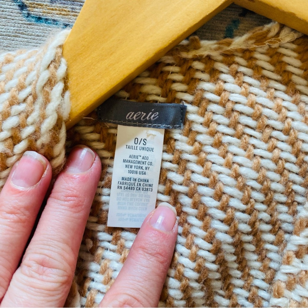 AERIE Tan / Cream Knit Cardigan Poncho Western Fringe - Picture 4 of 6